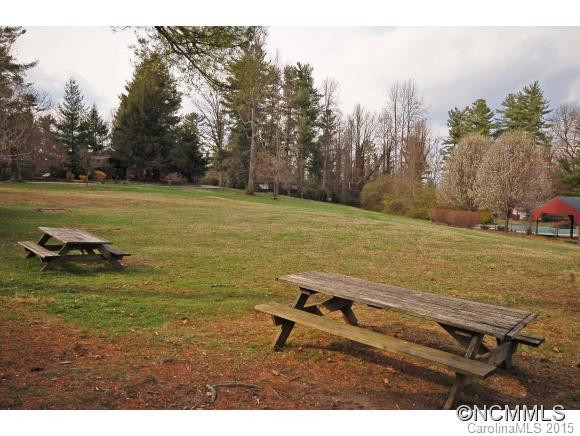 35 Waterlily Drive - Photo 9