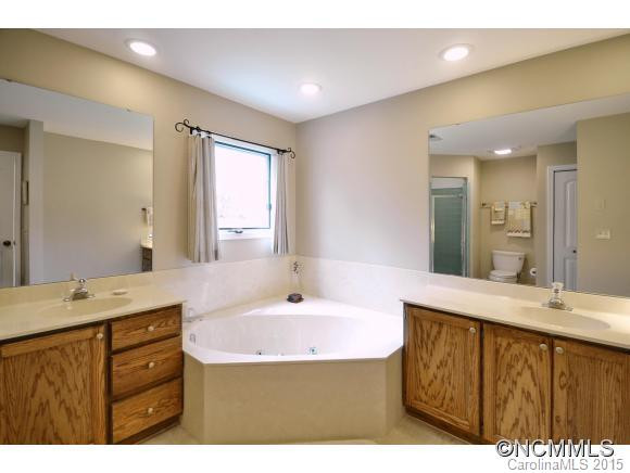 303 Golfside Drive - Photo 16