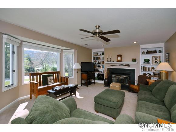 303 Golfside Drive - Photo 3