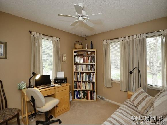 336 WOODY LANE - Photo 14