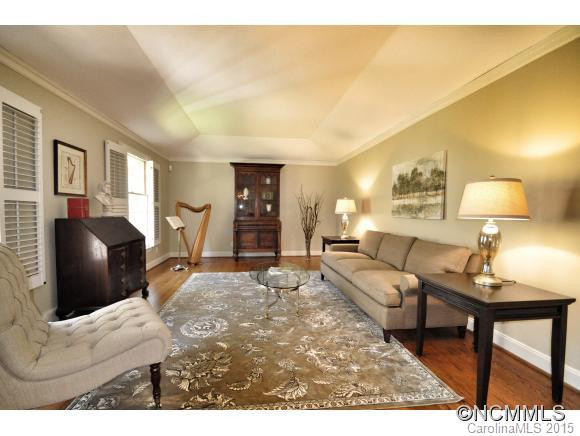 12 Amherst Road - Photo 4