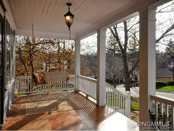 10 NORWOOD AVE - Photo 2