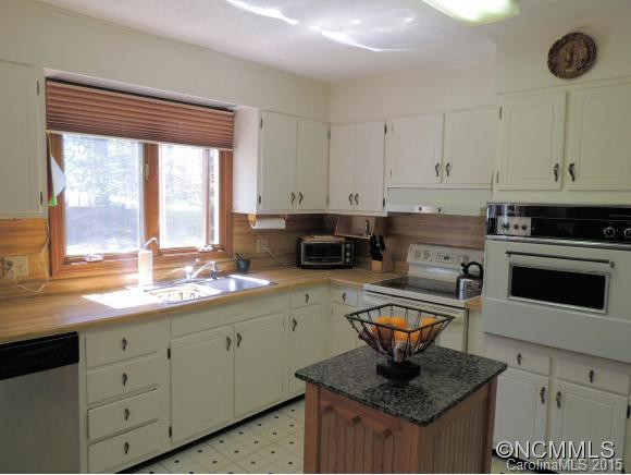 2270 Glenheath - Photo 4