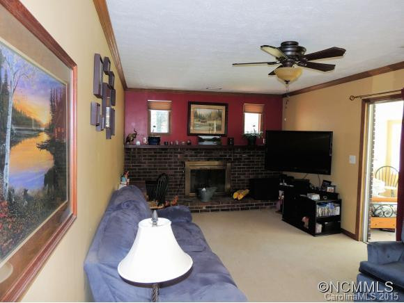 2270 Glenheath - Photo 8