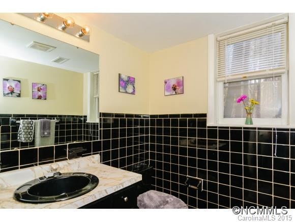 21 Howard Place - Photo 19