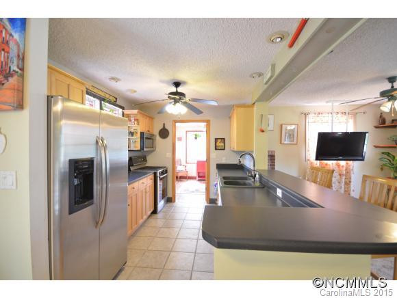 106 Royal Pines Dr. - Photo 8