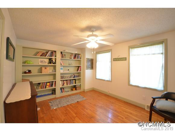 106 Royal Pines Dr. - Photo 10