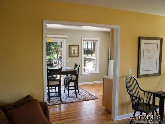 300 White Pine Drive - Photo 12