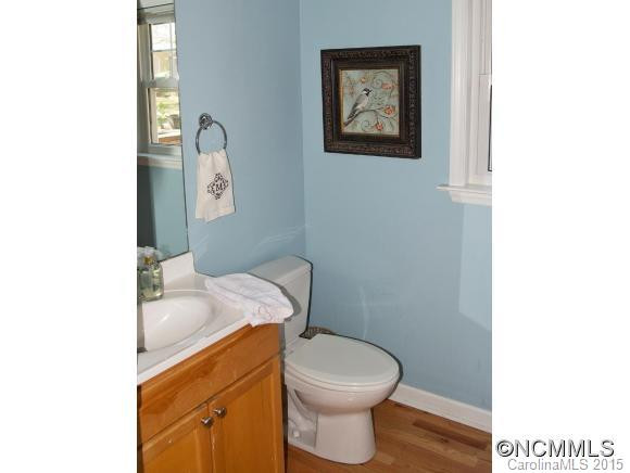 300 White Pine Drive - Photo 14