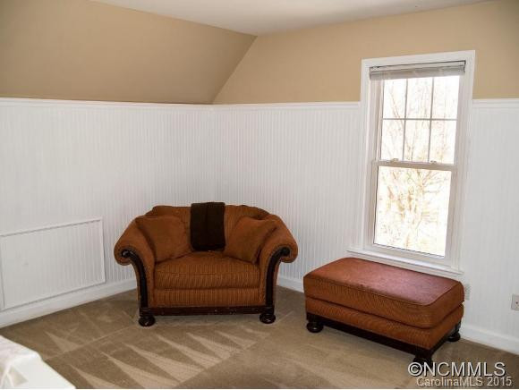 300 White Pine Drive - Photo 6