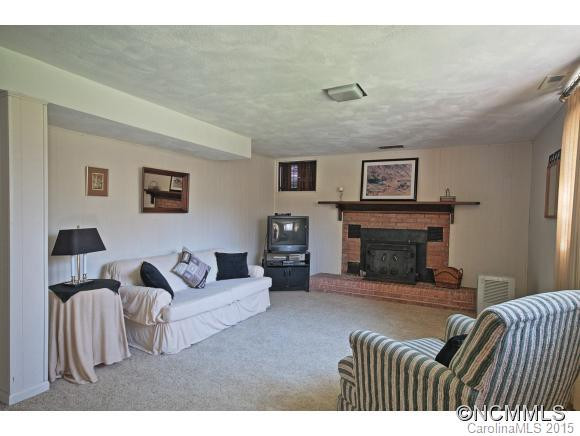 74 Briarwood Lane - Photo 6