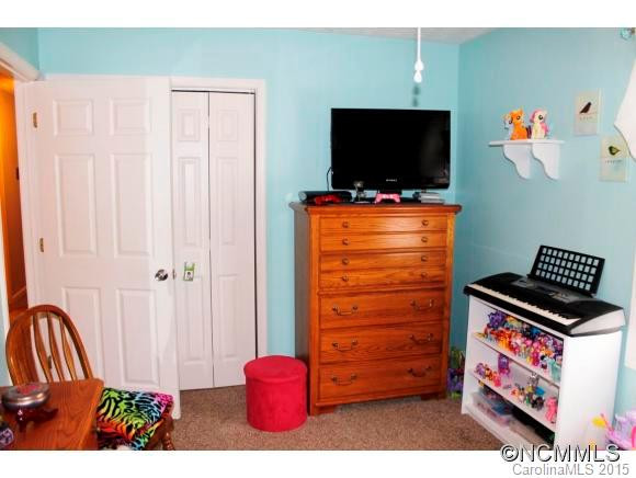 409 Grouse Lane - Photo 13