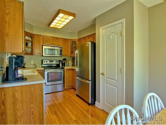 135 Lakeview Acres Drive - Photo 6