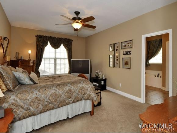 11 BEECHWOOD KNOLL - Photo 11