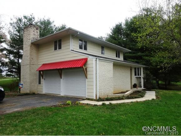 1 DANIEL DRIVE - Photo 2
