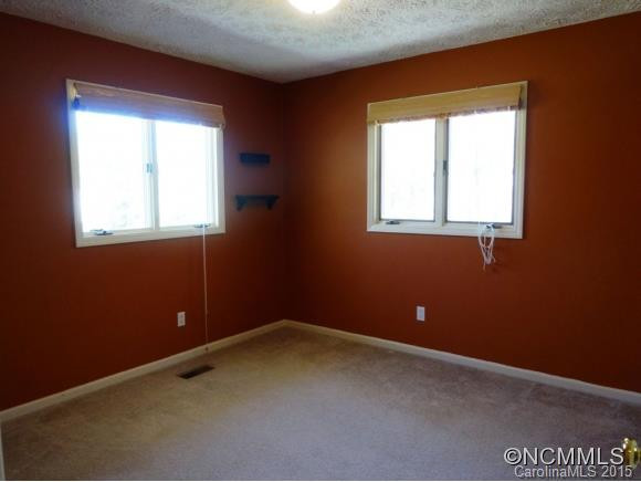 1 DANIEL DRIVE - Photo 14