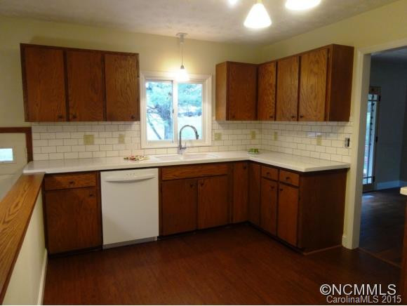 1 DANIEL DRIVE - Photo 4