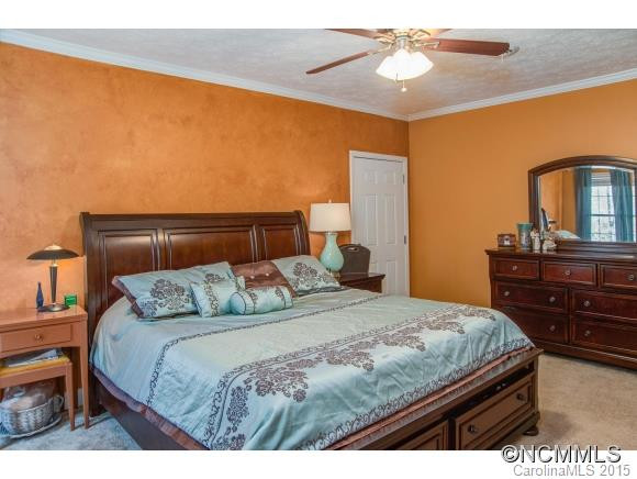 32 Haugom Drive - Photo 12
