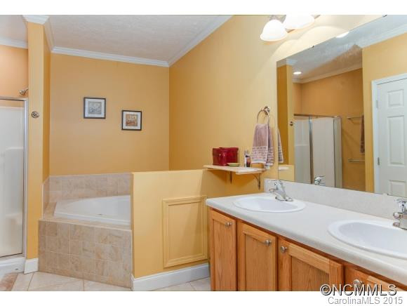 32 Haugom Drive - Photo 16