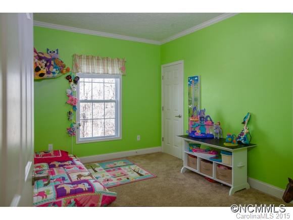 32 Haugom Drive - Photo 17