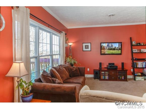 32 Haugom Drive - Photo 10