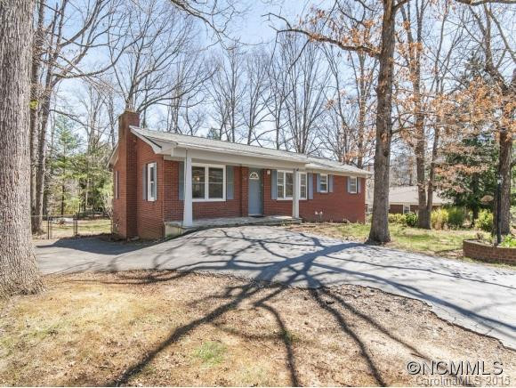 27 GOLDMONT STREET - Photo 2