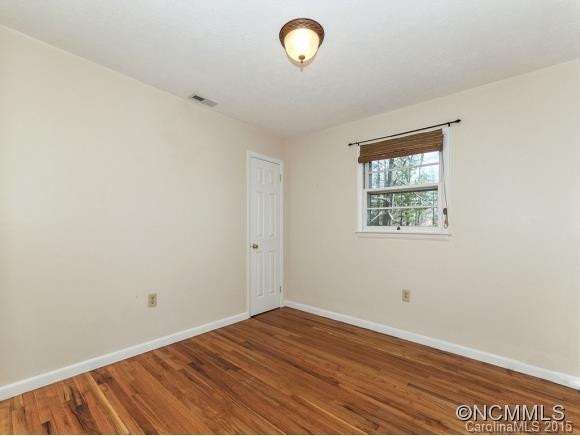 27 GOLDMONT STREET - Photo 12