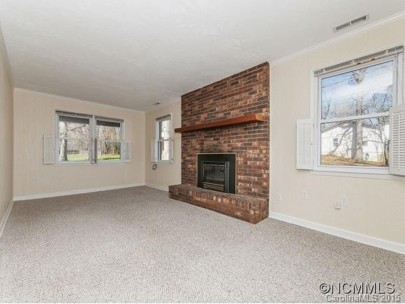 27 GOLDMONT STREET - Photo 7