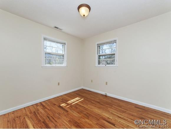 27 GOLDMONT STREET - Photo 9
