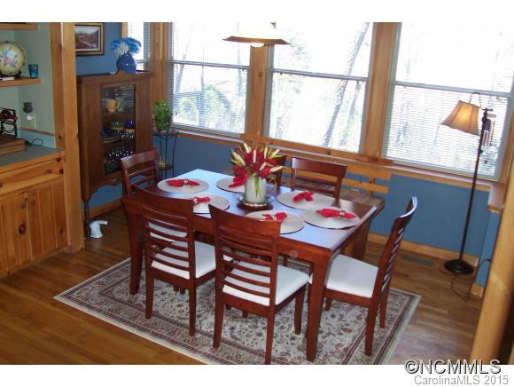 77 Maplewood - Photo 11