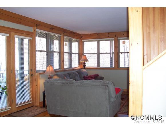 77 Maplewood - Photo 8