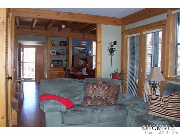 77 Maplewood - Photo 10