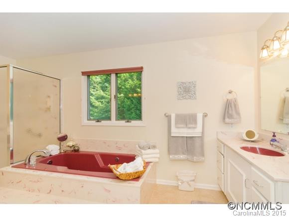 247 Sugar Hollow Road - Photo 10