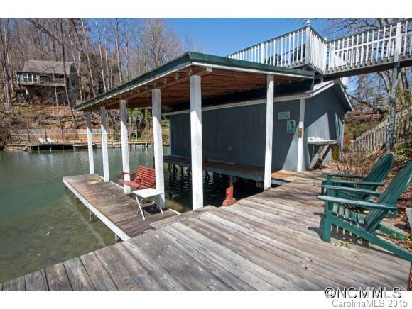 146 Lake Boulevard - Photo 2