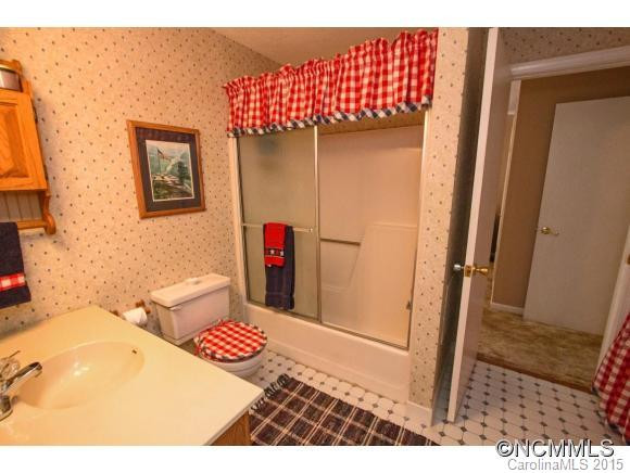 146 Lake Boulevard - Photo 15