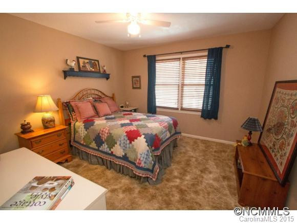 146 Lake Boulevard - Photo 16