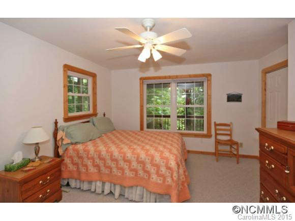 513 Apple Creek Rd - Photo 5