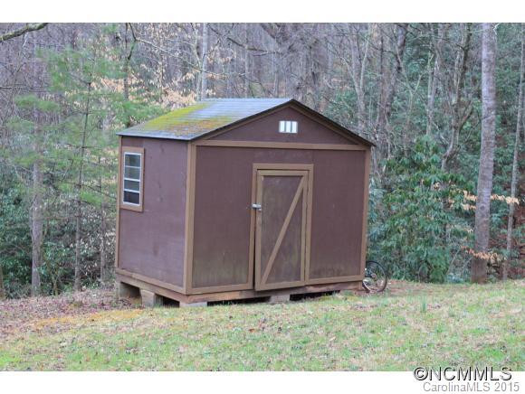 107 Moffitt Road - Photo 10