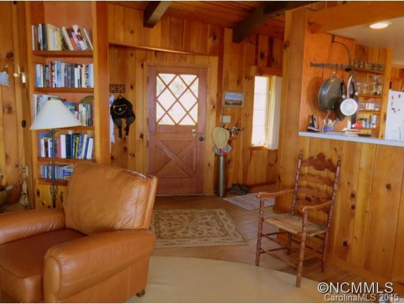1567 Slick Rock Rd - Photo 3