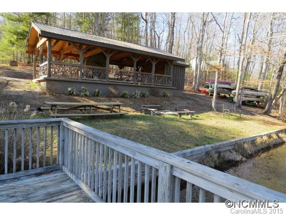 1567 Slick Rock Rd - Photo 24