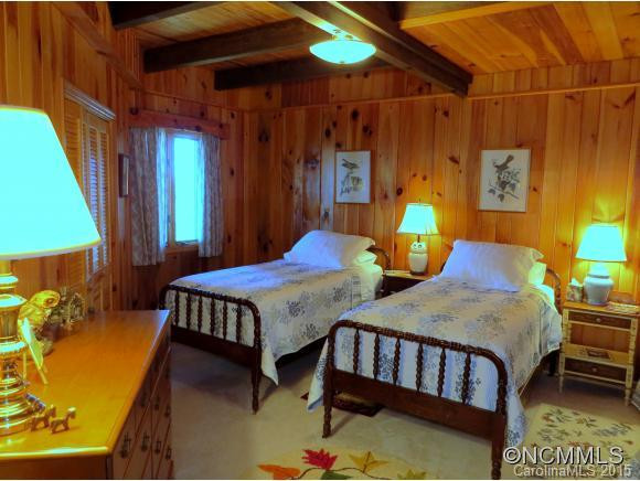 1567 Slick Rock Rd - Photo 9