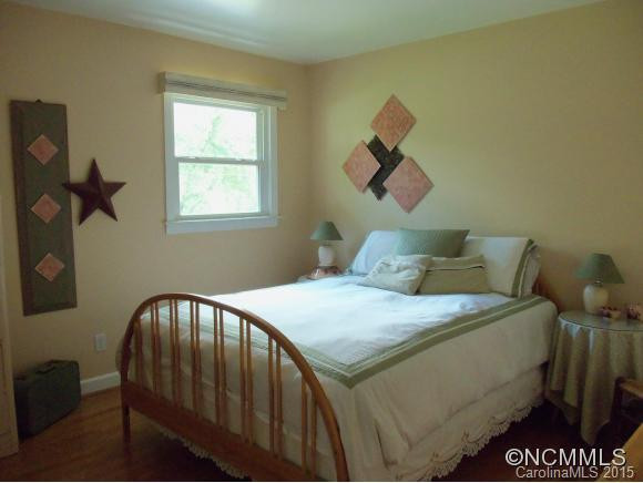 84 Pine Street - Photo 12