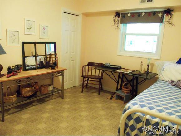 84 Pine Street - Photo 13