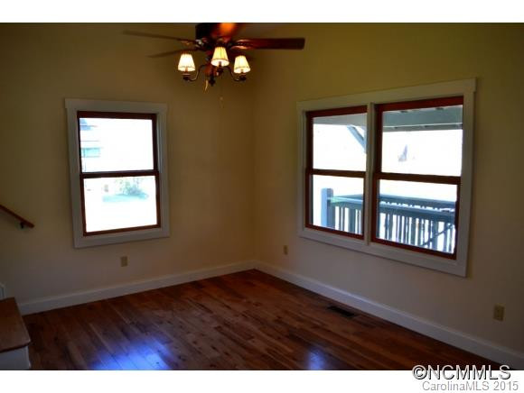 24 Blalock Avenue - Photo 11