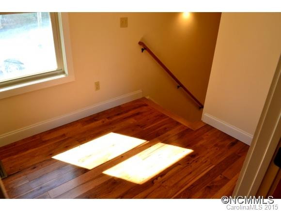 24 Blalock Avenue - Photo 5