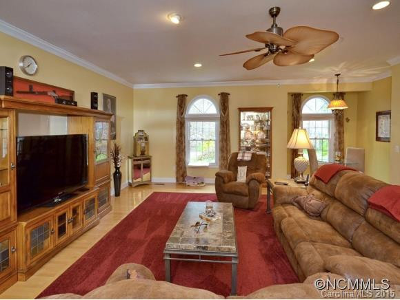 516 Middleton Road - Photo 12
