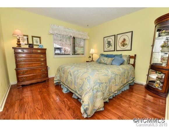87 Willow Road, B-8 - Photo 14