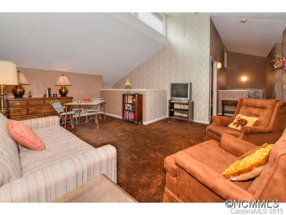 87 Willow Road, B-8 - Photo 18