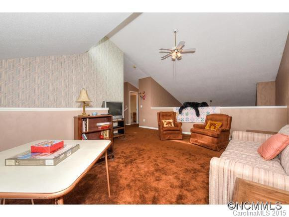 87 Willow Road, B-8 - Photo 19