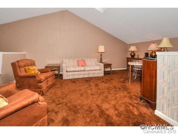 87 Willow Road, B-8 - Photo 20